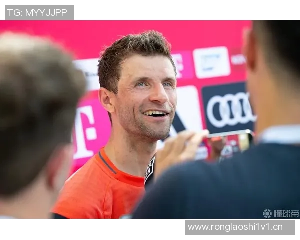 穆勒签约意甲球队的背景与意义探讨 穆勒签约意甲球队的背景与意义探讨